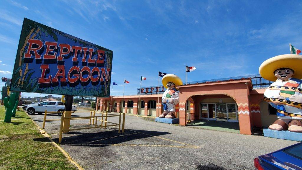 Exterior of Reptile Lagoon at South of the Border