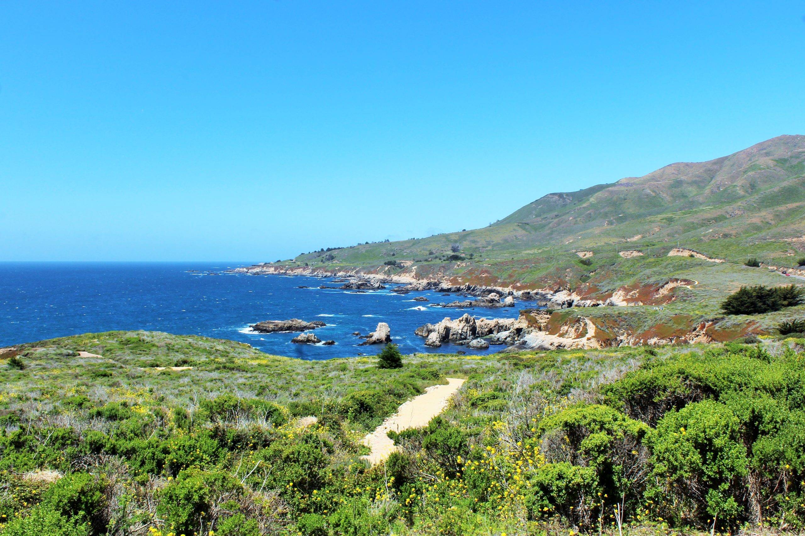 5 Breathtaking Hwy 1 Stops Between Monterey & Big Sur