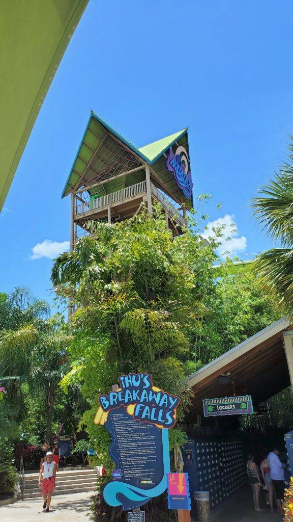 blue lockers at the base of Ihu's Breakaway Falls at Aquatica