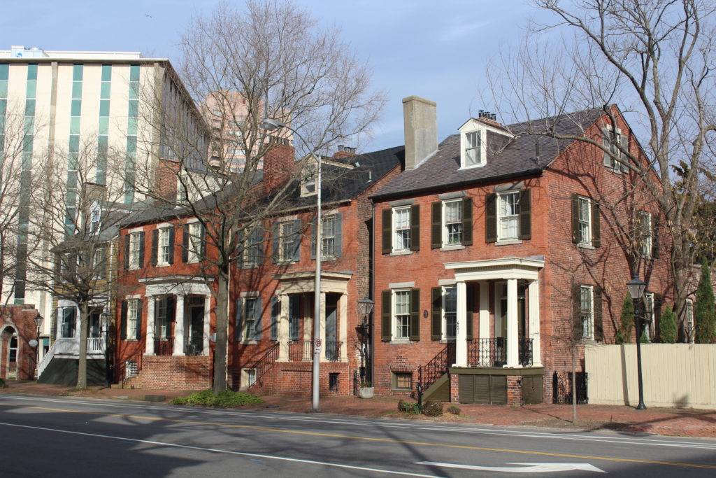 Historic homes on the path of history in porstmouth