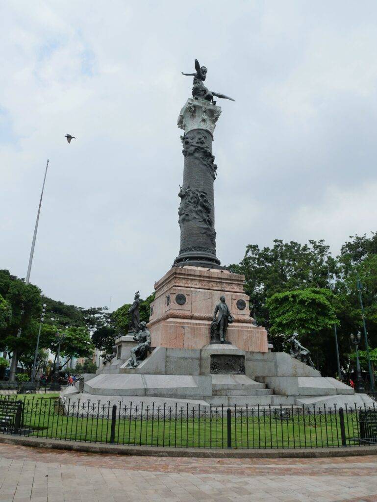 Parque Centenario monument