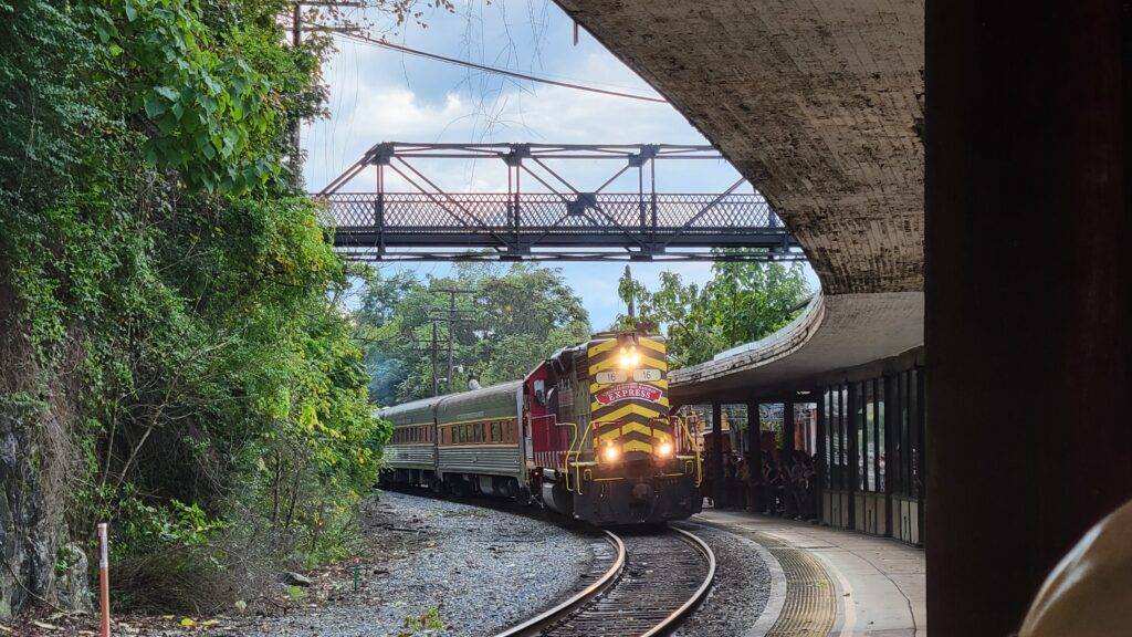 The Hogwarts train arriving at the Staunton Train Station