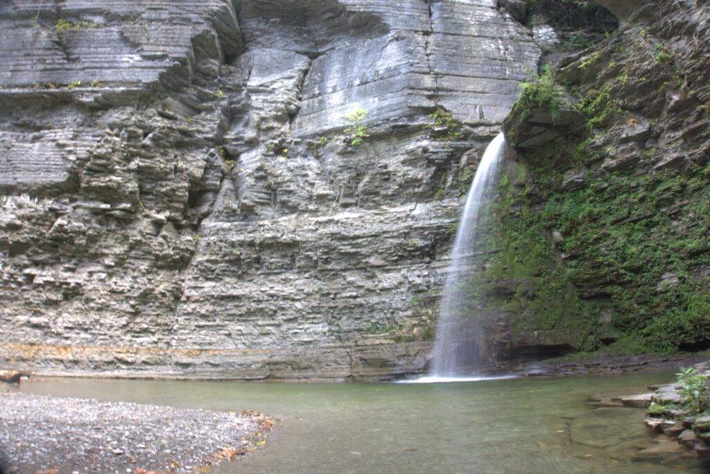 Eagle Cliff Falls