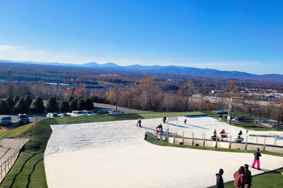 Liberty Mountain Snowflex Centre on a sunny day
