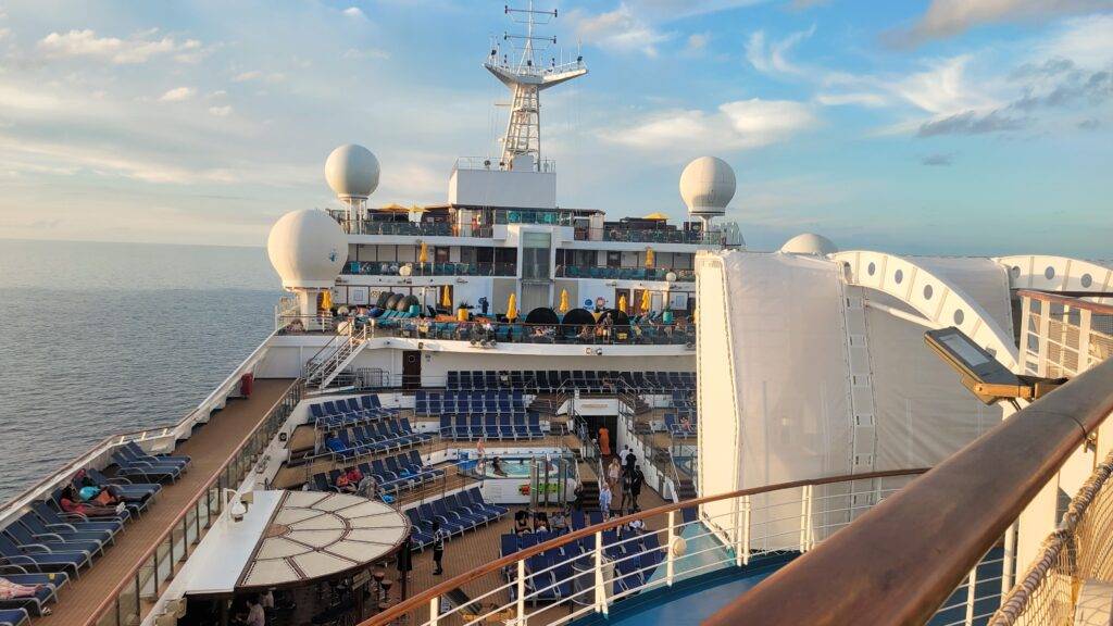 Carnival Sunshine decks 9-12