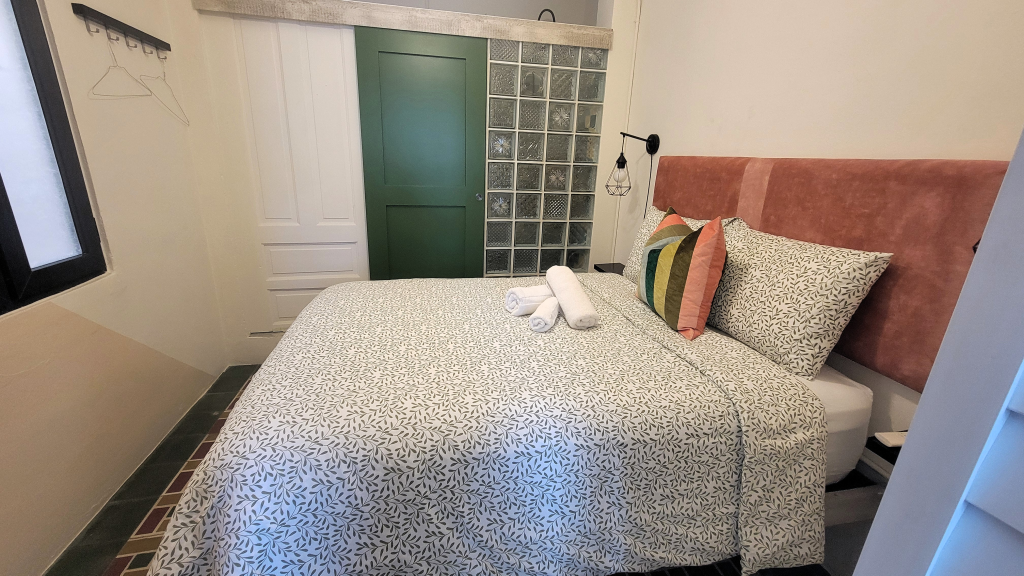 A Cool Trippers Inn Room #1, San Juan, Puerto Rico Airbnbs