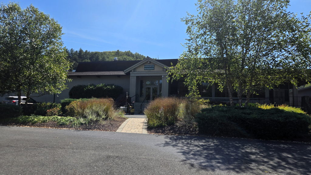 The Copper Kettle Restaurant on Bryce Resort